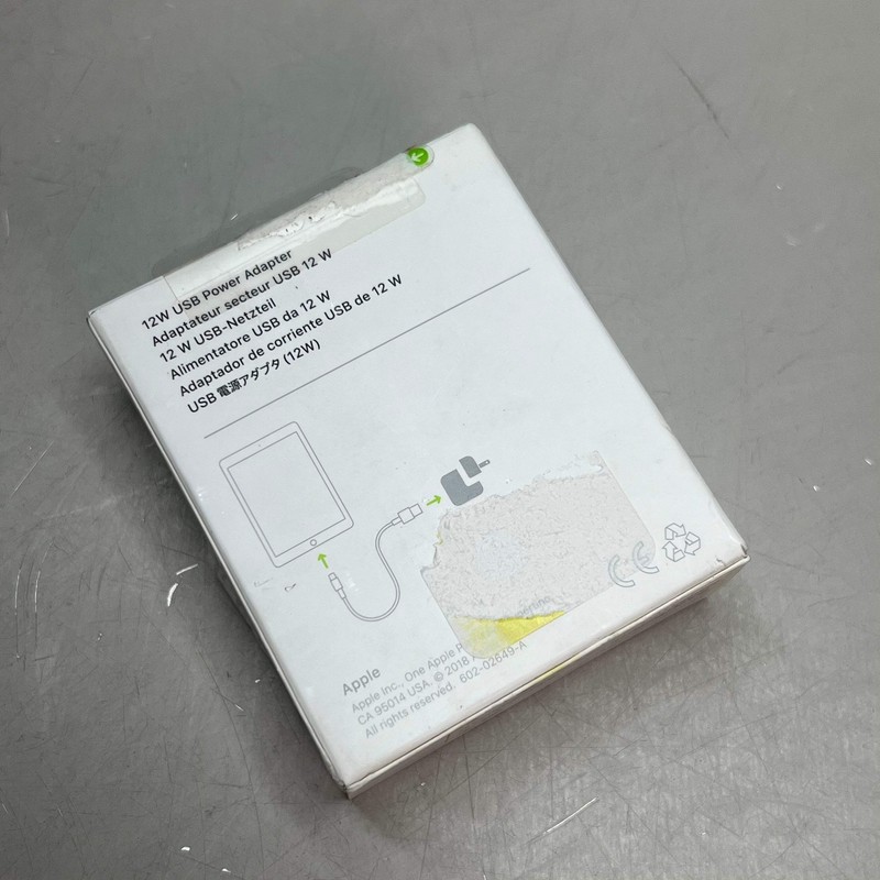 APPLE Compact Fast Charging USB Power Adapter 12 Watt White MGN03AM/A (Return) gallery