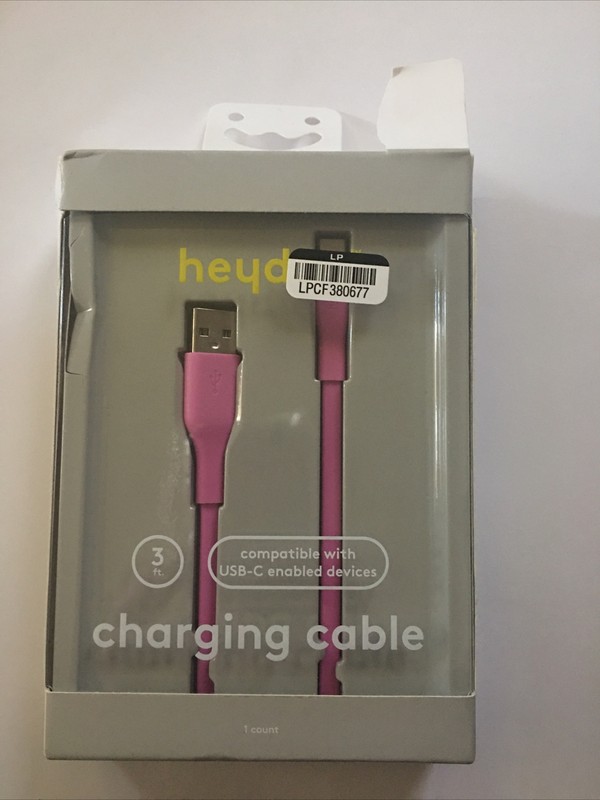 Heyday 3ft Flat USB-C To USB-A Charging Cable – Pink