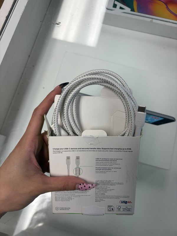 Belkin Boost Charge USB-C Durable Braided Cable White 6.6 Ft gallery