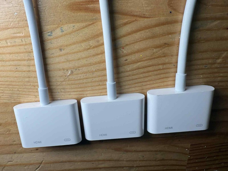 Apple Lightning to HDMI Digital AV Adapter A1438 (3 of them) gallery