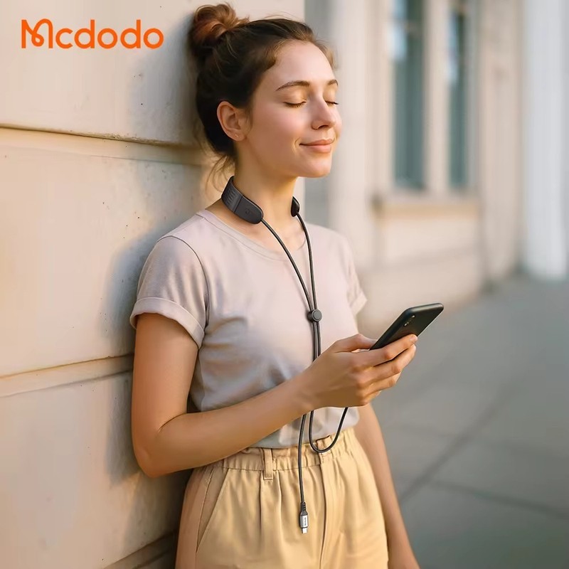 Mcdodo100W 3-in-1 Massag Neck Massager Fast Charge CablePhone Lanyard 3 Levels