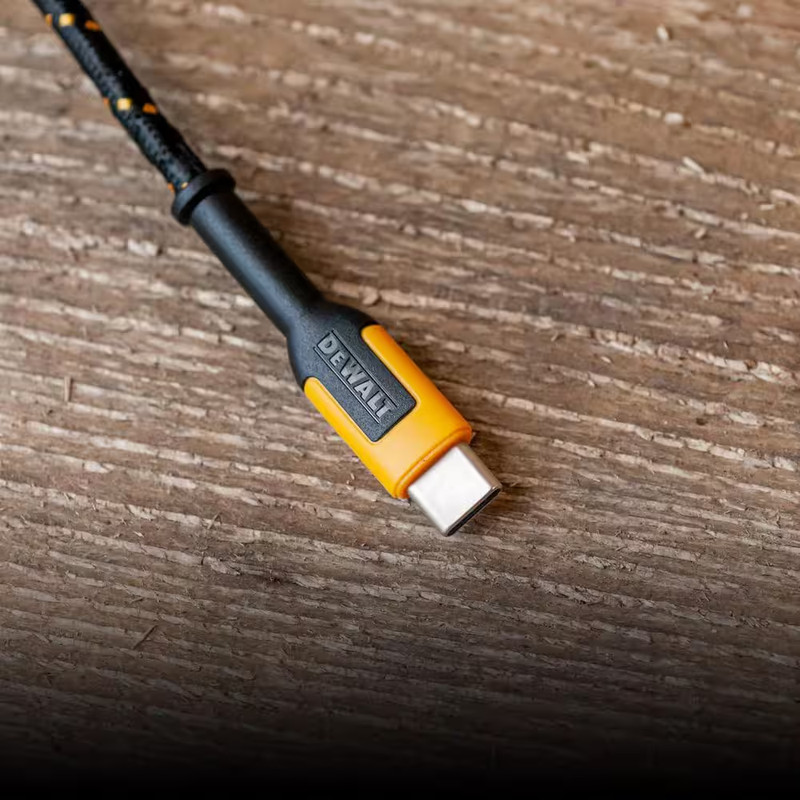 4 Ft. Reinforced Braided Cable for USB-A to USB-C gallery