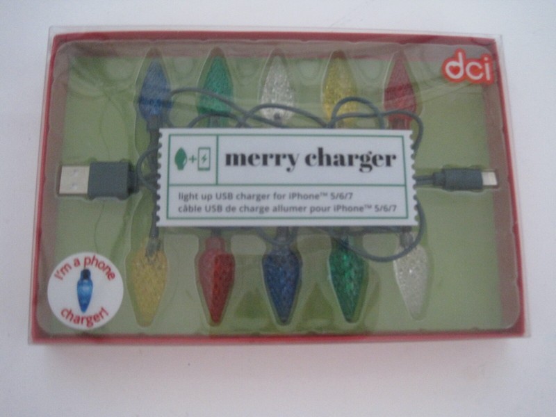 Merry Charger Christmas Lights iPhone 567 DCI NIP