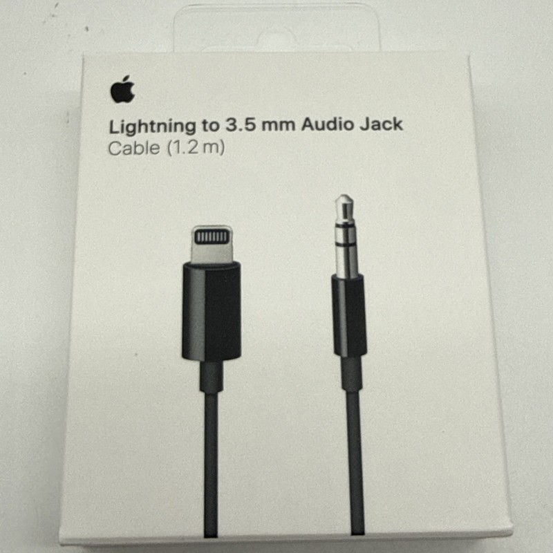 GENUINE APPLE LIGHTNING TO 3.5MM AUDIO JACK CABLE ADAPTER – BLACK A1879