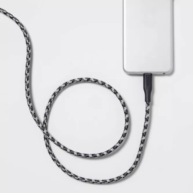 heyday™ USB-C to lightning cable (MFi-Certified), 10 ft long, braided, Dusk Blue gallery