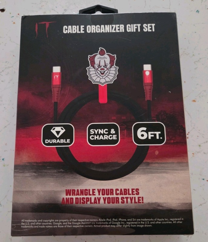 Movie “IT” CABLE ORGANIZER GIFT SET" USB-C to USB-C, 6ft Cable, Pennywise, New! gallery