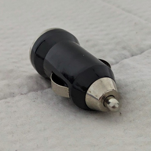 Black Car Charger to USB A Adapter ND-08 gallery