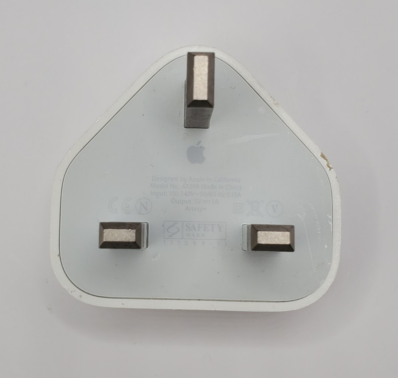 Genuine Apple 5W USB Power Adapter A1399 UK 3-Pin Wall Charger iPhone iPod
