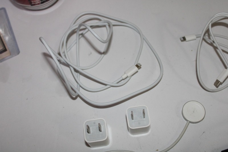 Lot Of 10 Apple Lightning to USB Cable - White And Black plus an Aw Charger gallery