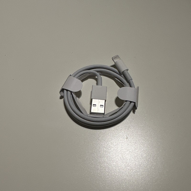 Apple 3ft. (1m) Lightning to USB Cable - White gallery