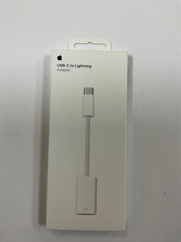 Apple USB-C to Lightning Cable Adapter MUQX3AM/A