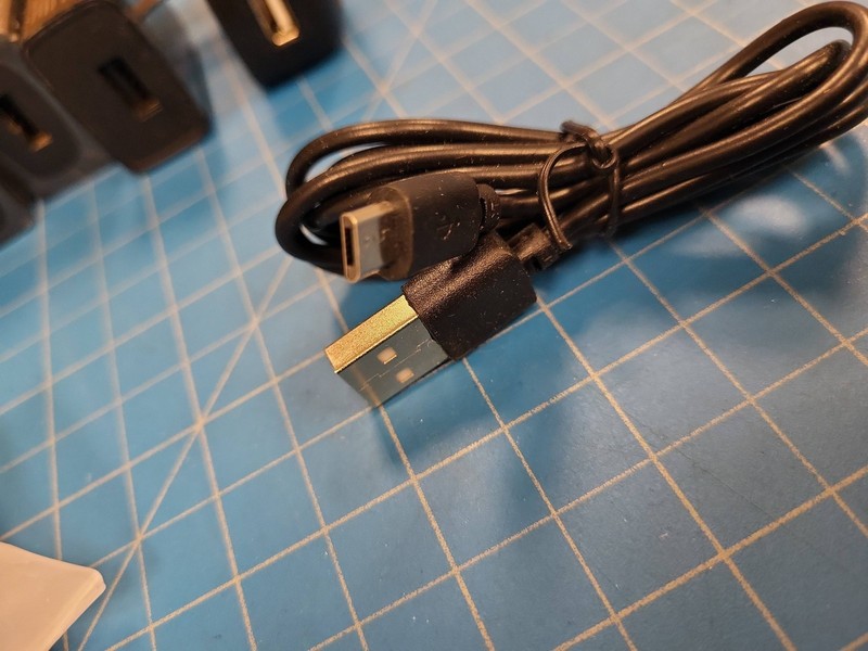 Lot of 5 USB Wall Charger Power Adapters 5V 2A 500mA Micro-USB & Type-C USB Cabl gallery