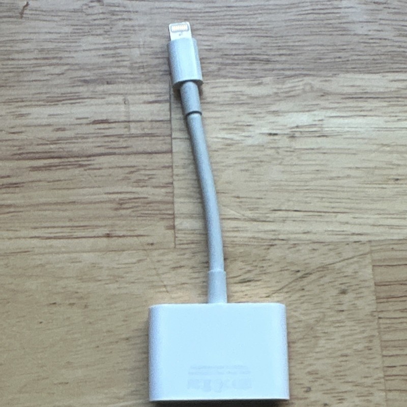 Apple Lightning to HDMI Adapter White 2 Ports for iPhone iPad gallery