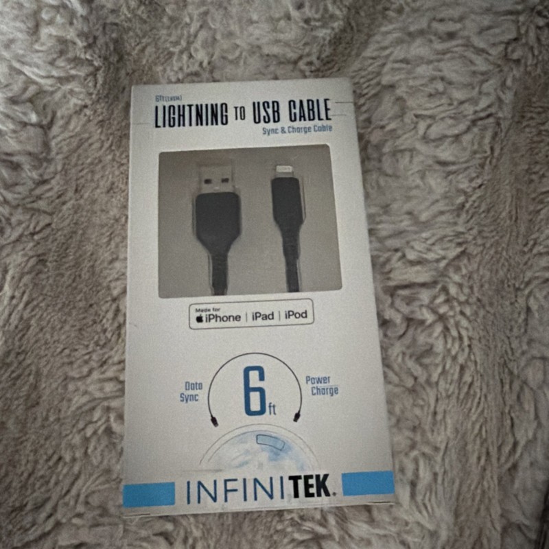 INFINITEK 6ft Black USB Sync & Charge Cable for iPhone iPad iPod