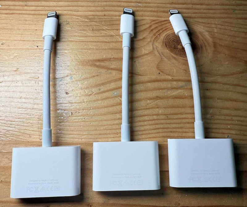 Apple Lightning to HDMI Digital AV Adapter A1438 (3 of them) gallery