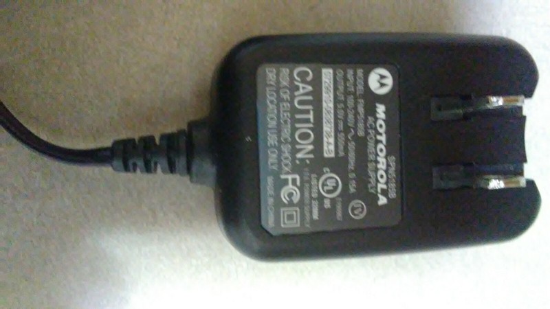 GENUINE MOTOROLA AC POWER SUPPLY WALL PLUG ADAPTER CHARGER SPN5185B / FMP5185B