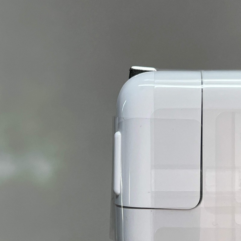 APPLE Compact Fast Charging USB Power Adapter 12 Watt White MGN03AM/A (Return) gallery