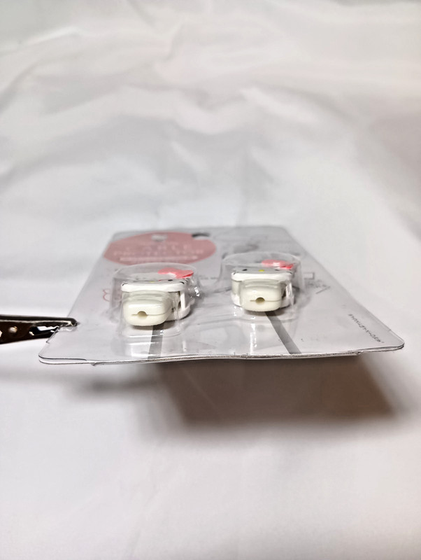 【Hello kitty 】cable protector/For iPhone/Preventing cable breakage/2 pieces gallery