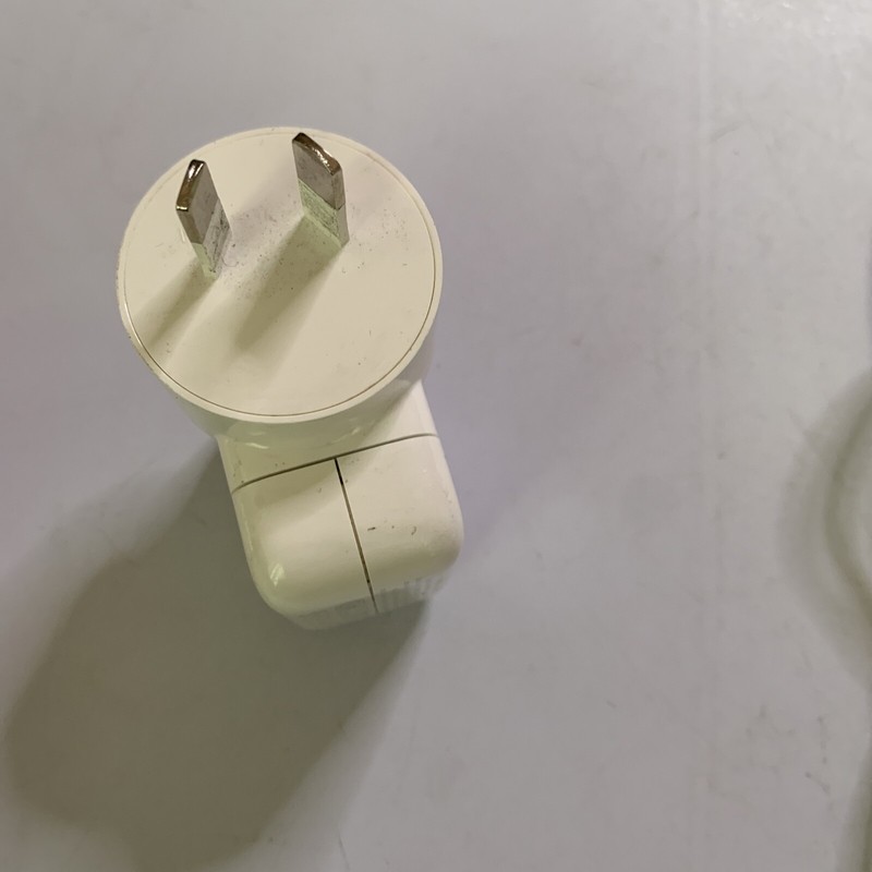 Genuine Apple 1357 10W USB Wall Charger + Lighting Cable gallery