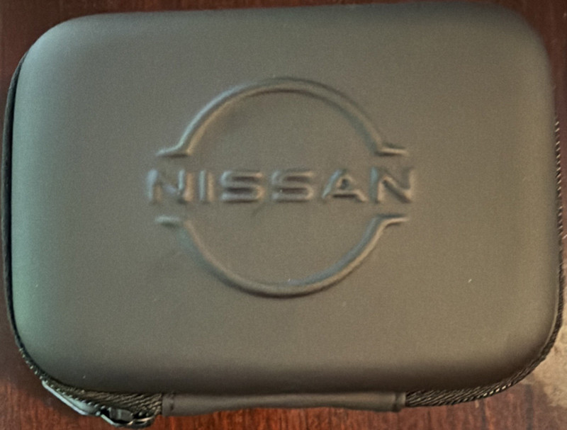 Nissan Charging Cable Kit with Carrying Case, USB-C, Micro-USB, 1.5m