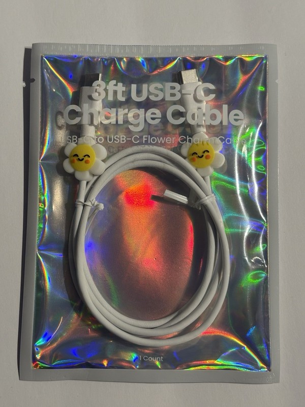 3ft USB-C to USB-C Charging Cable – White Flower Charm, Cute Design, New