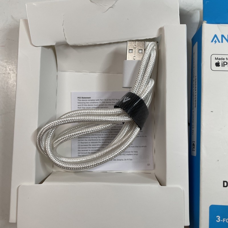 Z2O Anker Durable Braided Charging Cable - USB A 3ft - iPhone iPad iPod - White gallery