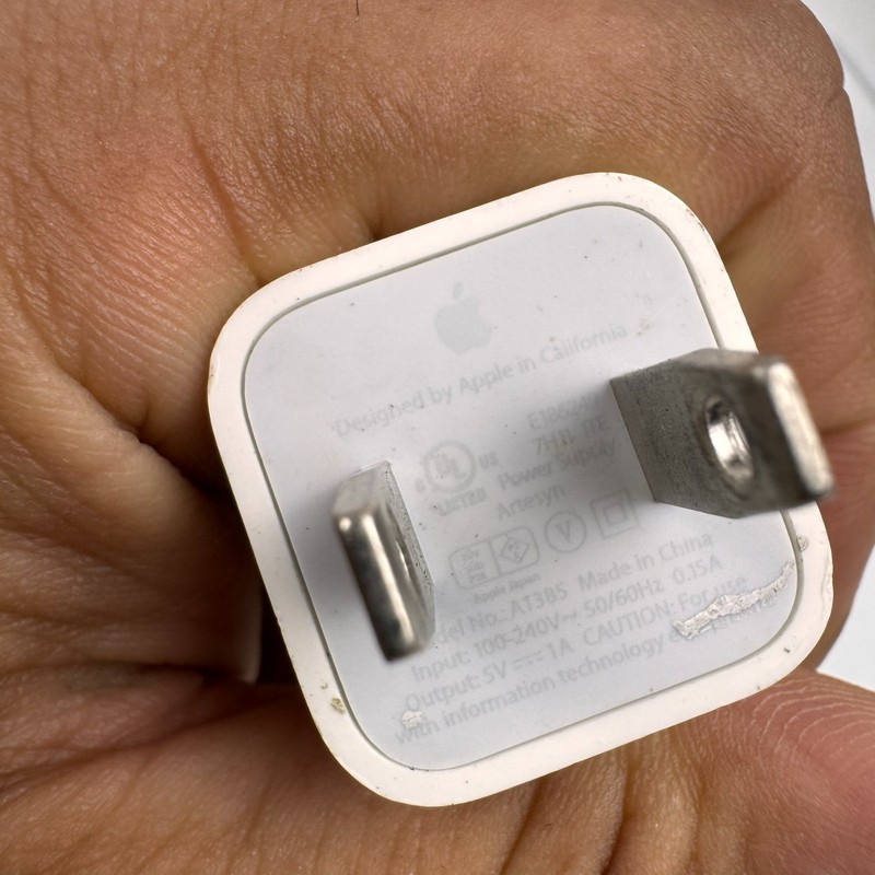 Genuine Apple 5W USB Power Adapter Wall Charger A1385 with Lightning Cable OEM gallery