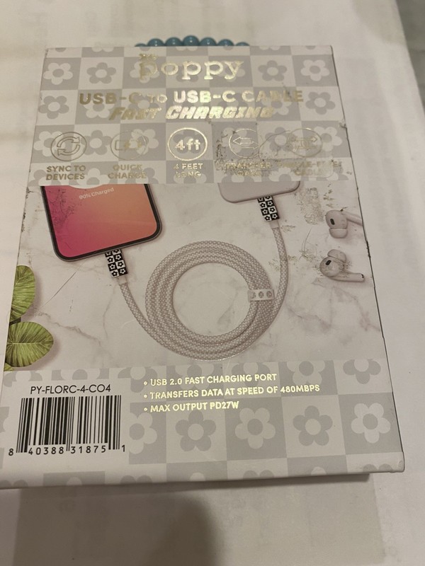 XO Poppy 4ft USB-C to USB-C Cable White With Flower Print | Fast Charging Cable gallery