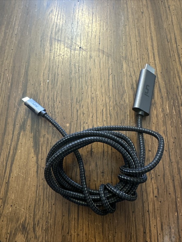 Uni USB C to HDMI Cable for Home Office 6ft (4K@60Hz), USB Type C to HDMI gallery