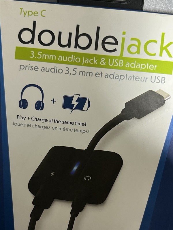 ⚡️ Doublejack 3.5mm Audio Jack & USB Adapter for iPhone iPad - New Boxed gallery