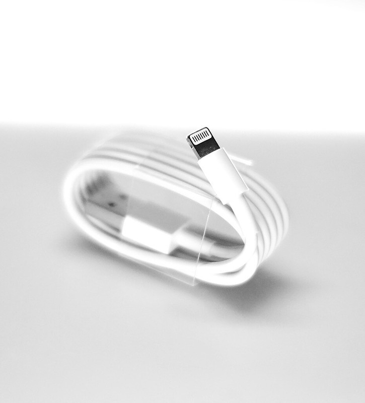 3-pack Original OEM Charger Cable Cords For Apple iPhone 7 Plus 8 X 11 12 13 14 gallery