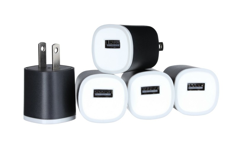 Akiko Electronics Universal USB Port [Matte Black] Rapid AC/DC Power Adapter gallery