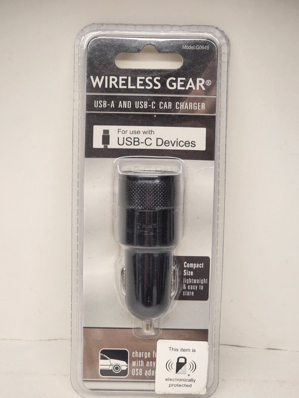 NEW Sealed Wireless Gear Dual USB Car Charger Black #G0649 USB A And USB C PORT