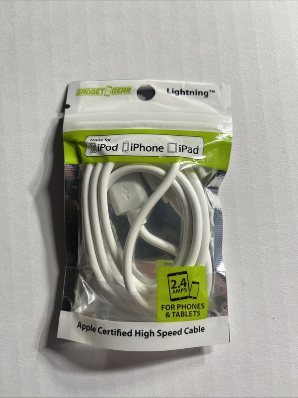 Gadget Gear Apple Certified High Speed Cable 2.4 Amps For Phones And Tablets