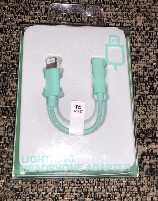 Staples Lightning Headphone Adapter