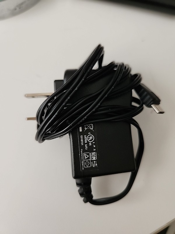 Plantronics Phone Charger Switching Adapter gallery