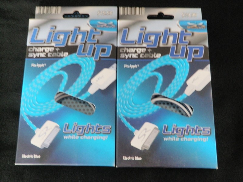 LOT OF 2 LIGHT UP IPHONE APPLE CABLE LENGTH 0.8M ELECTRIC BLUE CHARGE SYNC NEW gallery