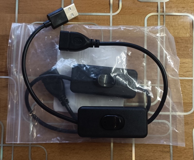 2pcs USB Male Female Charging Switch Fan Flashlight (Foreign Shipping gallery