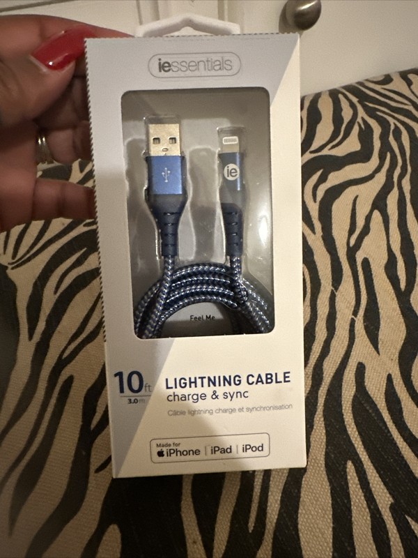 iessentials 10ft Cable Charger For iPhone, iPad, Ipod