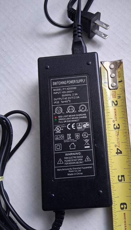SWITCHING POWER SUPPLY FY-4202000