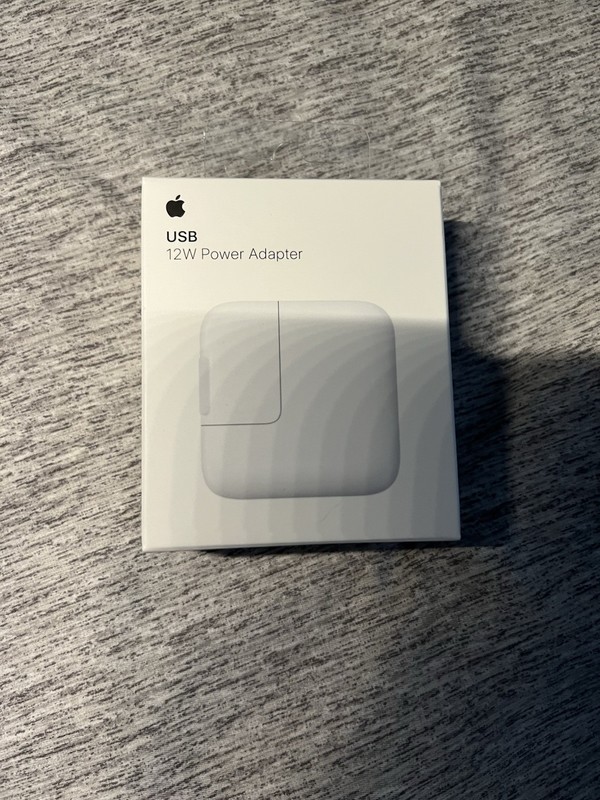 Apple – USB 12W Power Adapter (MD836LL/A, Model: A1401)