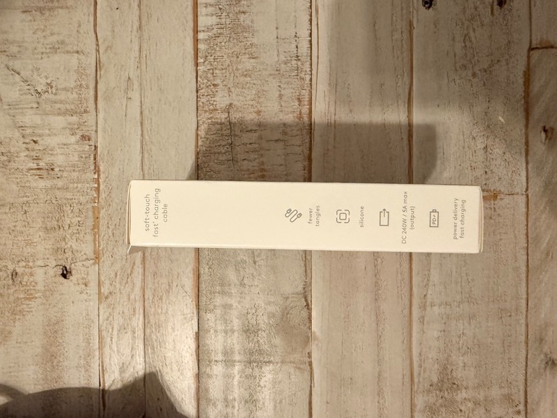 6' USB-C to USB-C Fast Charging Silicone Cable - heyday White Clay gallery