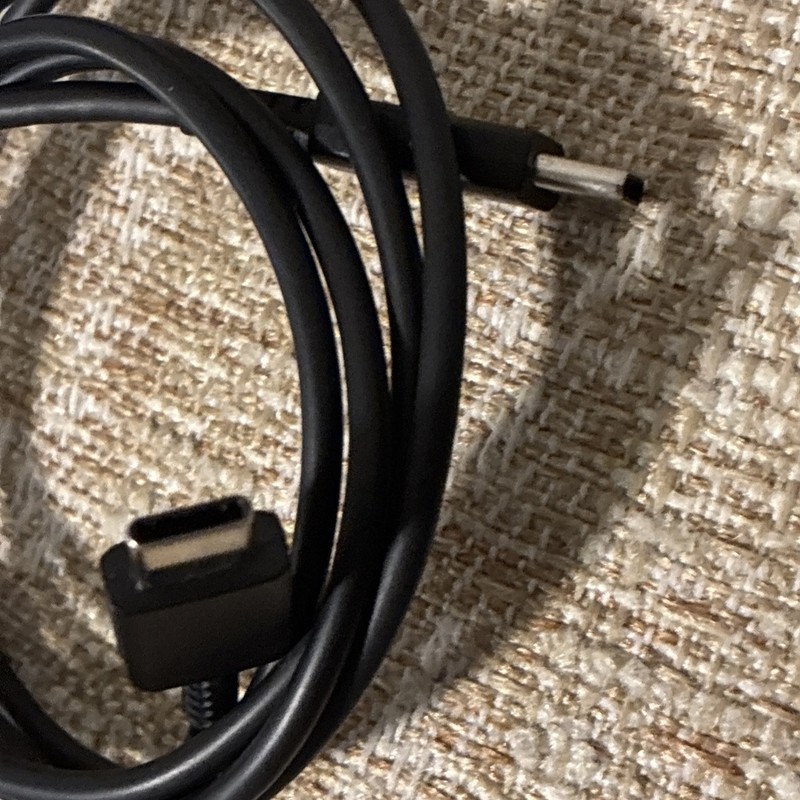 Samsung Super Fast Charging Adapter And Charging Cable gallery