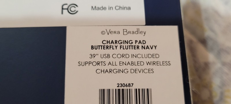 NEW Vera Bradley Apple Sync & Charging Cable 5ft AND Wireless Charging Pad Tech gallery