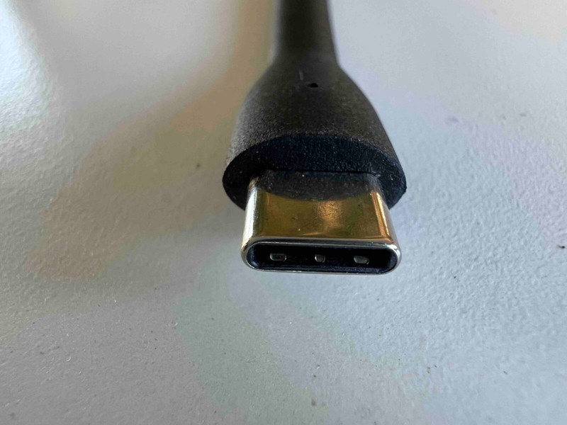 USB cable:  male USB to male USB-C; 6 inches long; Qty=100 gallery