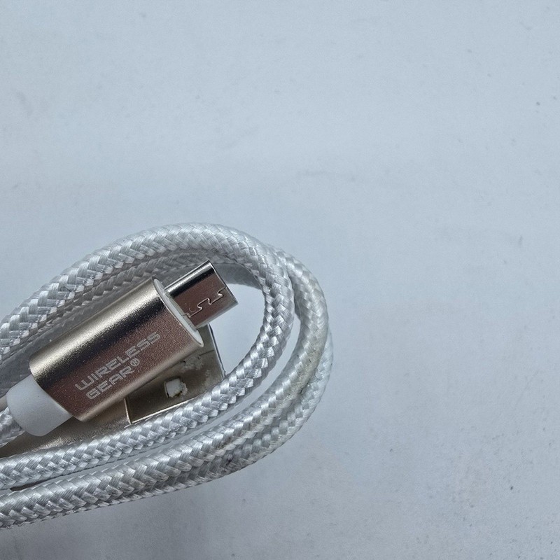 Wireless Gear 3FT Micro USB Fabric Cable - White gallery