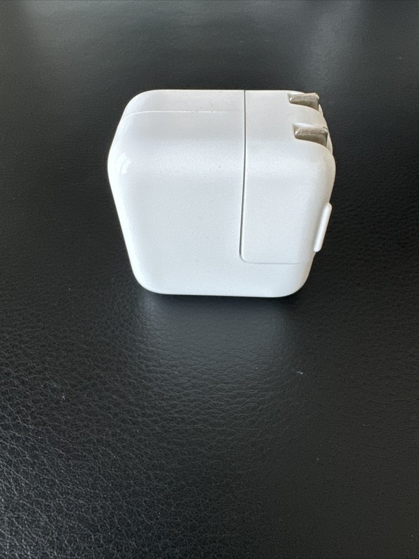 Apple 12W USB Genuine Power Adapter. White. gallery