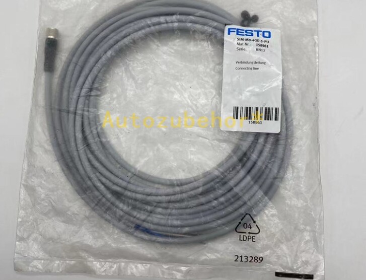 1pc New SIM-M8-4GD-5-PU 158961 connecting cable