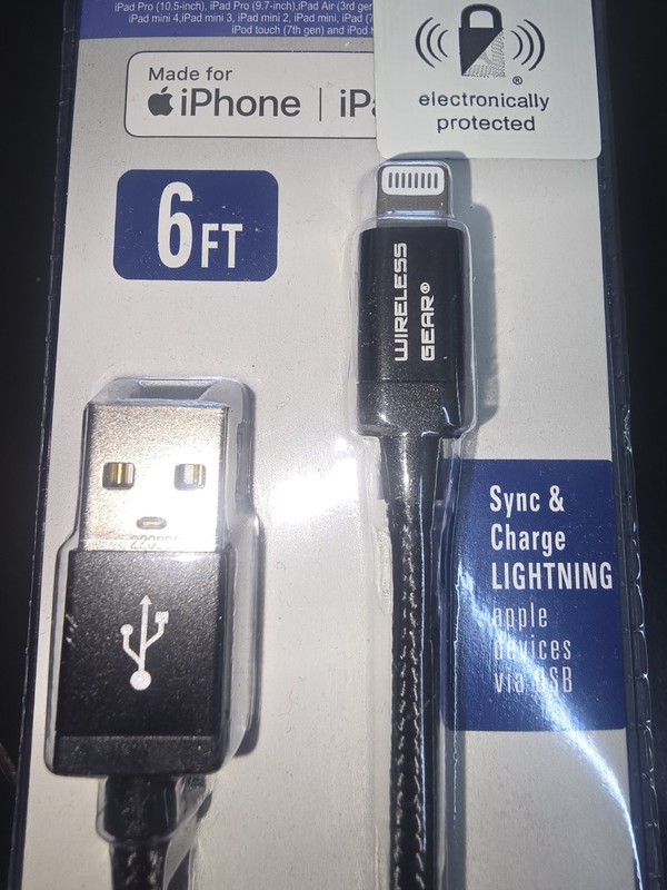 Wireless Gear Sync & Charge Cable For iPhone 3.2 Foot Cable iPad New gallery