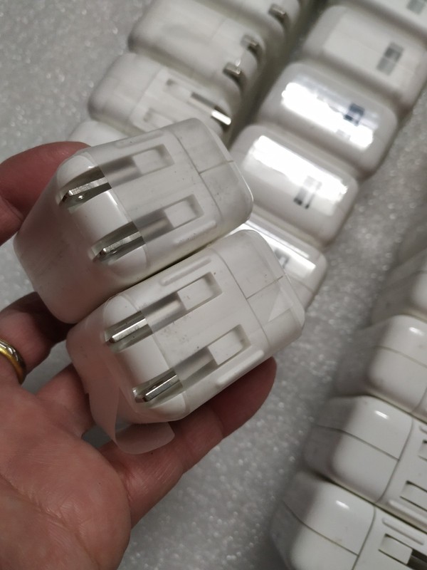 Lot 47 OEM Apple 12W Single USB Wall Chargers Power Adapters A1401/A2167 gallery